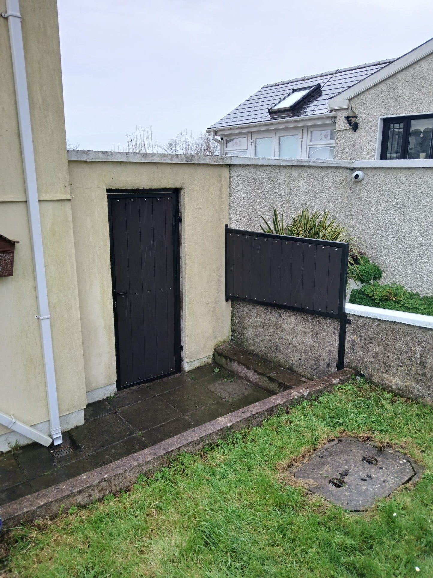 Steel & Composite Side Gates