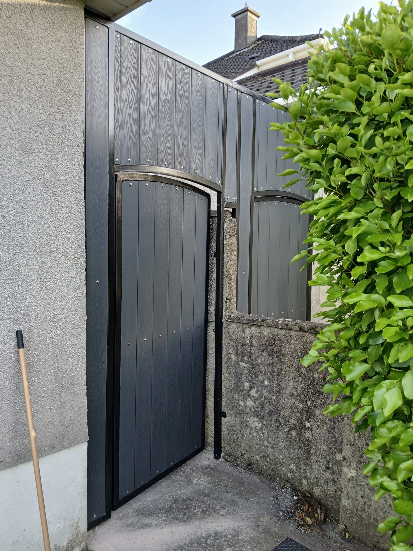 Steel & Composite Side Gates