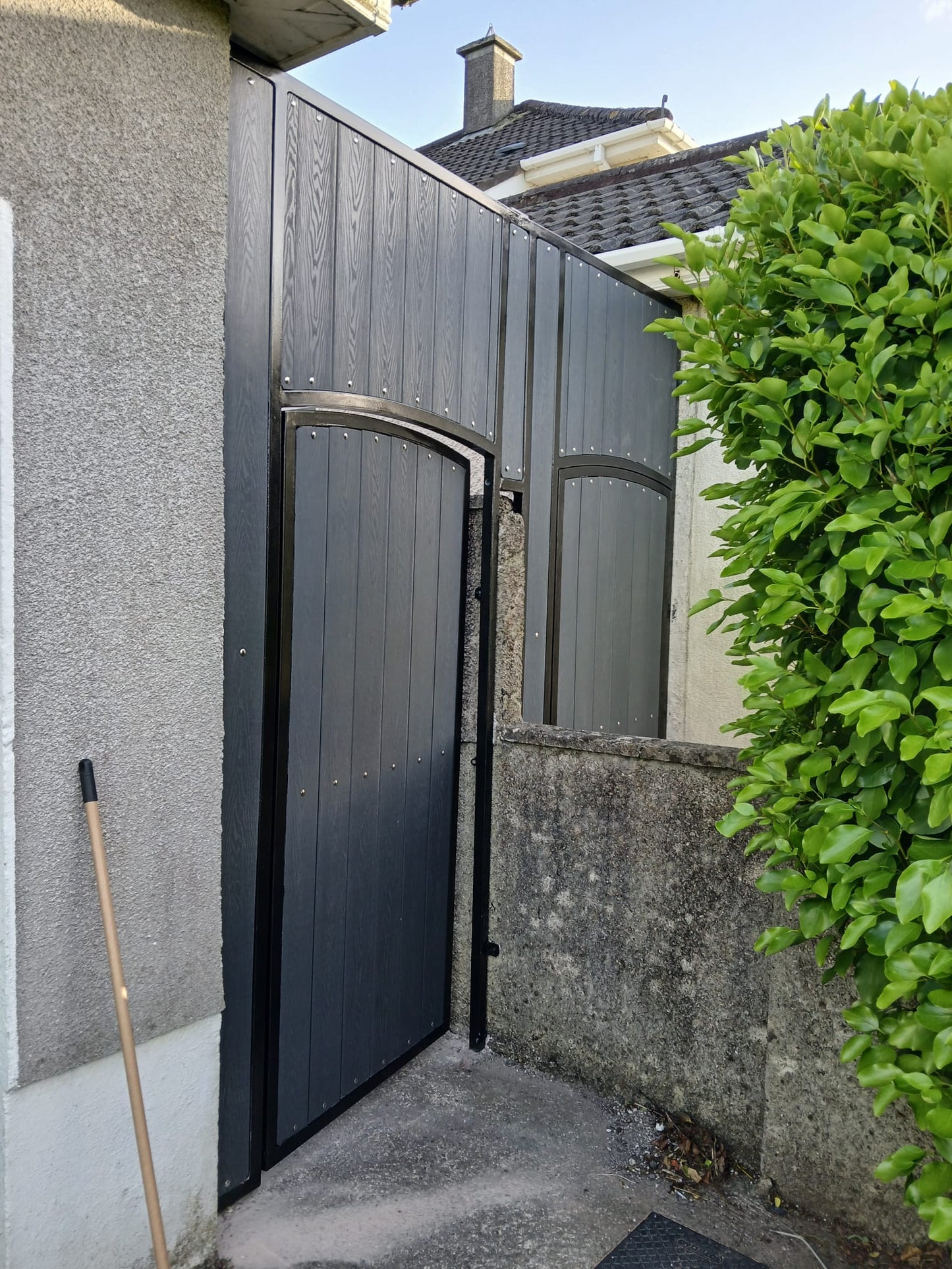 Steel & Composite Side Gates
