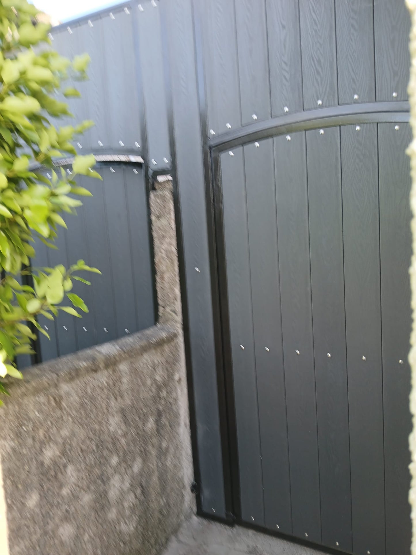 Steel & Composite Side Gates